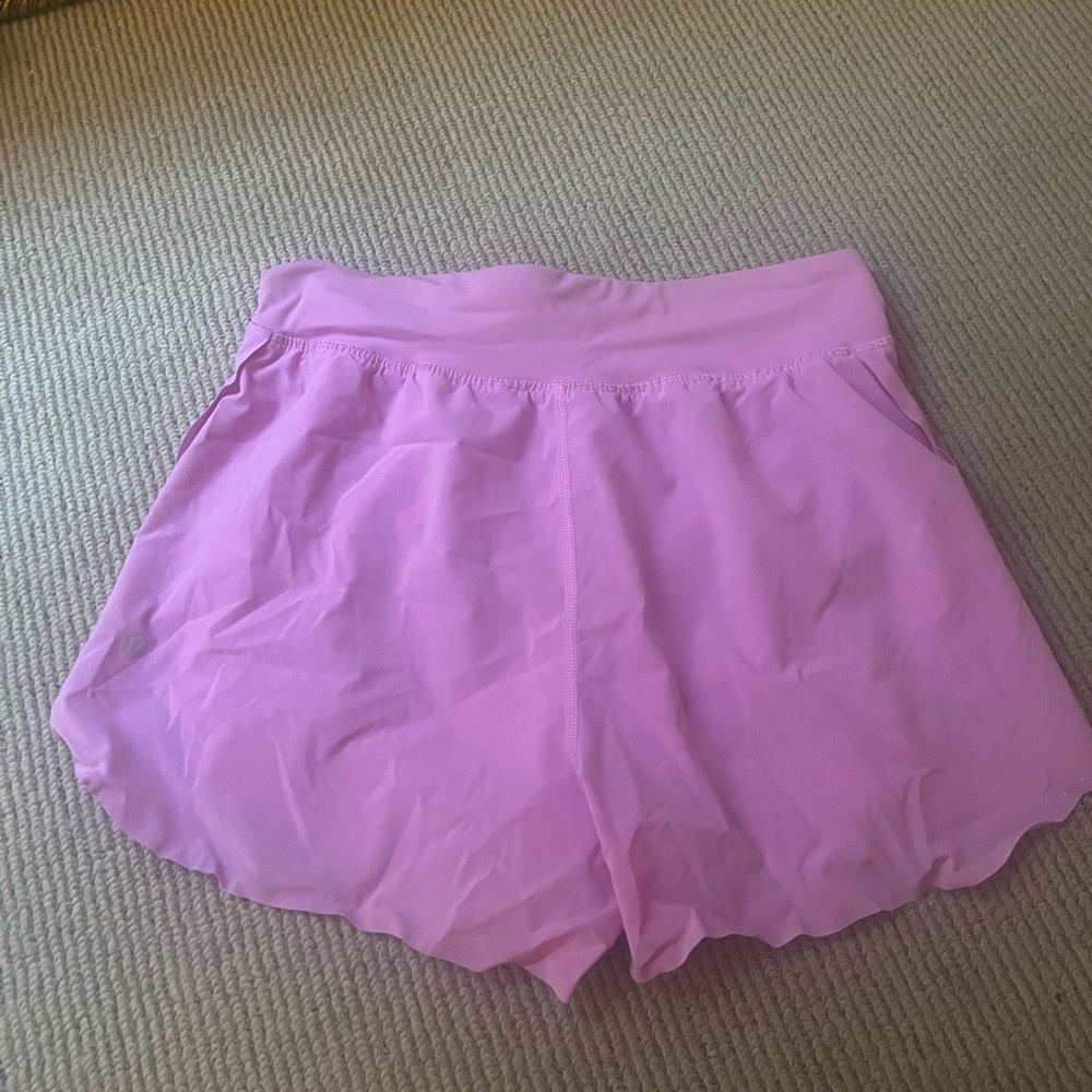 Lululemon Fast and Free shorts size 6 Dahlia Mauve